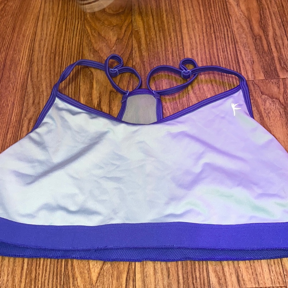 Sports bra